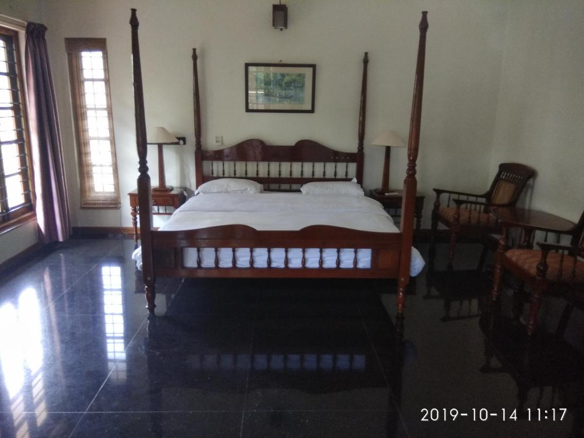 Villa Serena บังกาลอร์ ภายนอก รูปภาพ