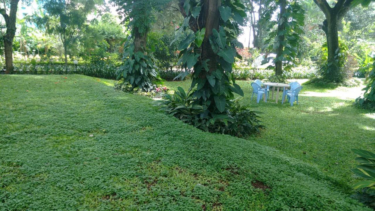 Villa Serena บังกาลอร์ ภายนอก รูปภาพ